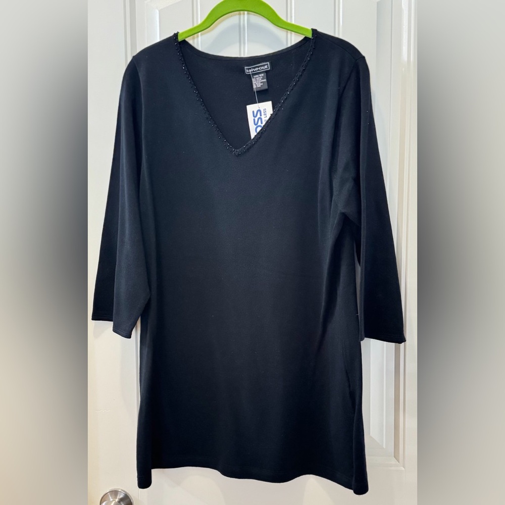 Take Out Elegant Black Tunic Top